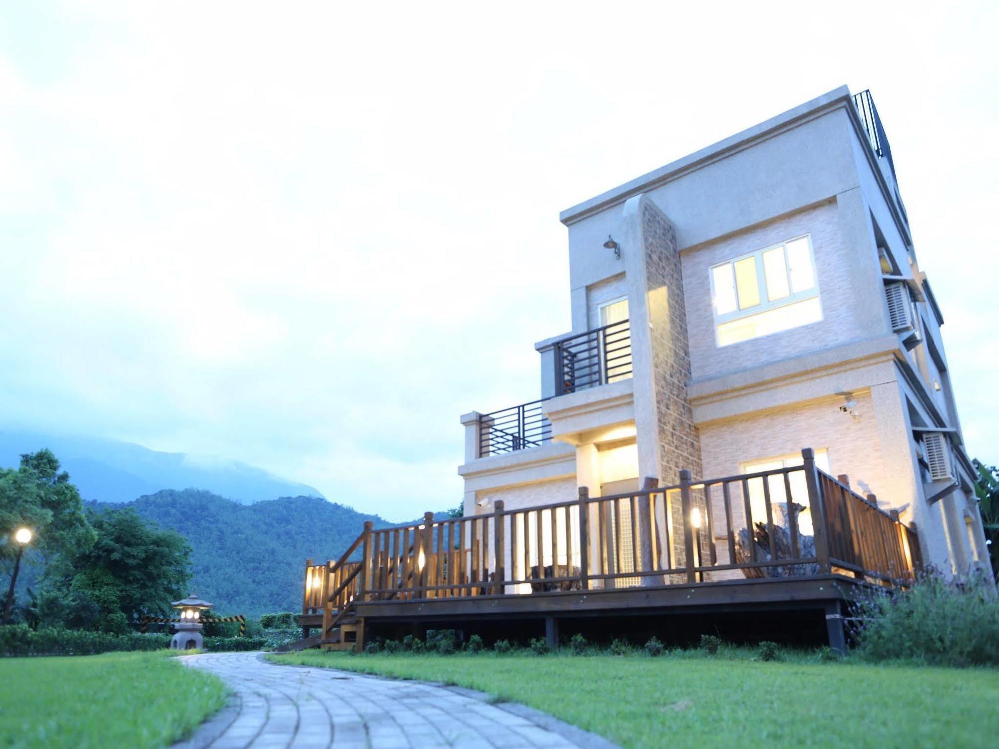 Wang Family B&B Shoufeng Exterior photo